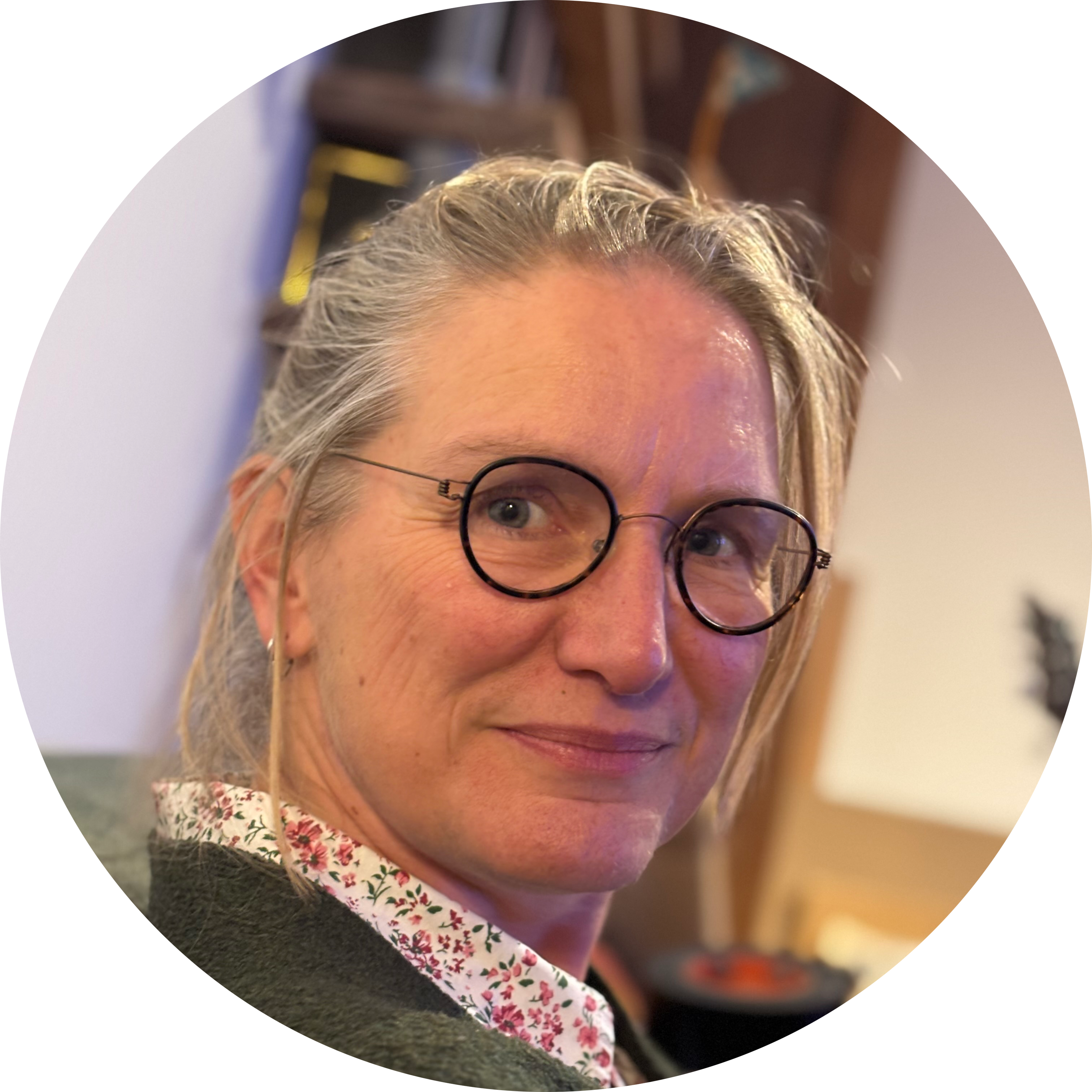 Go to the profile of Petra de Graaf