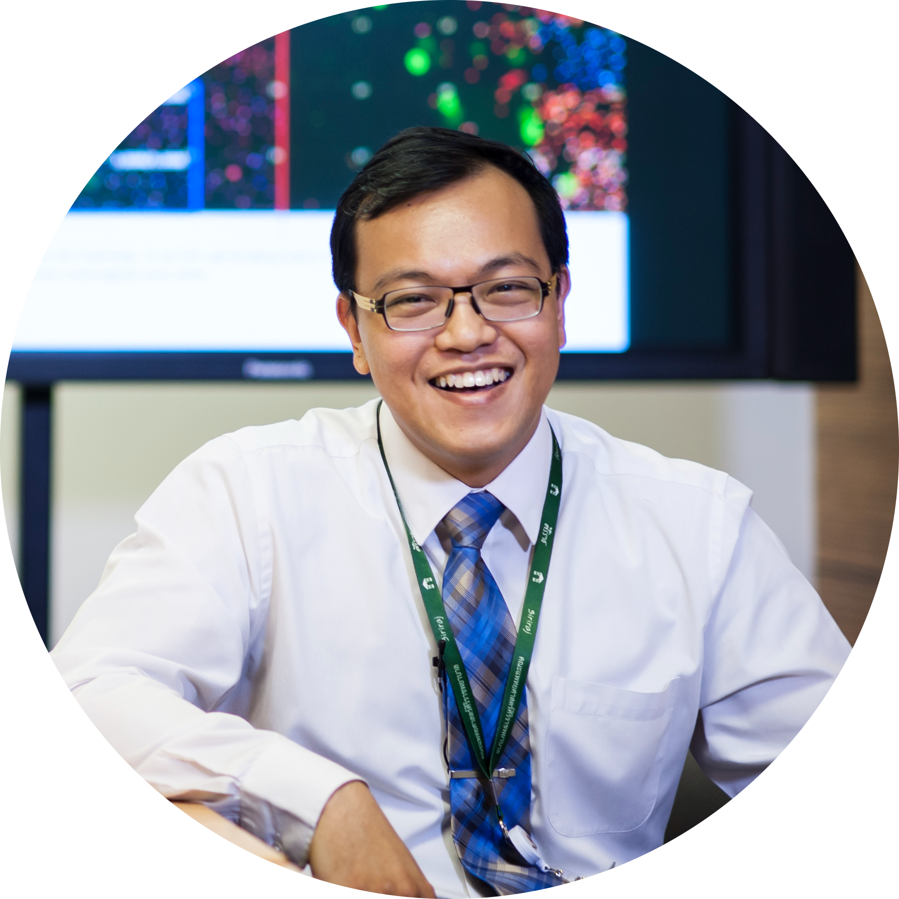 Go to the profile of Somponnat Sampattavanich