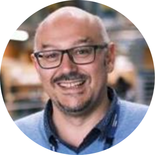 Go to the profile of Jorge Bernardino de la Serna