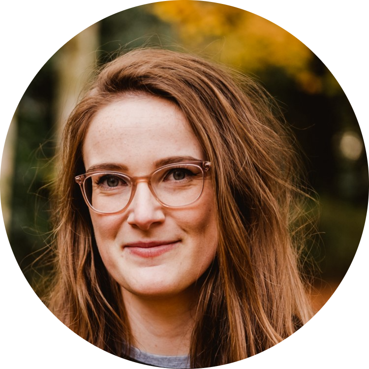 Go to the profile of Naomi Phillips